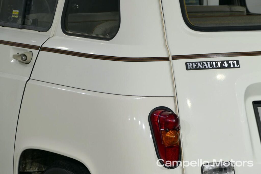 RENAULT 4 950 TL Usato