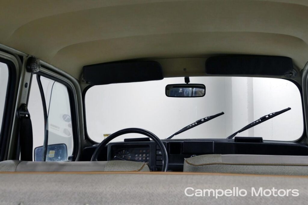 RENAULT 4 950 TL Usato