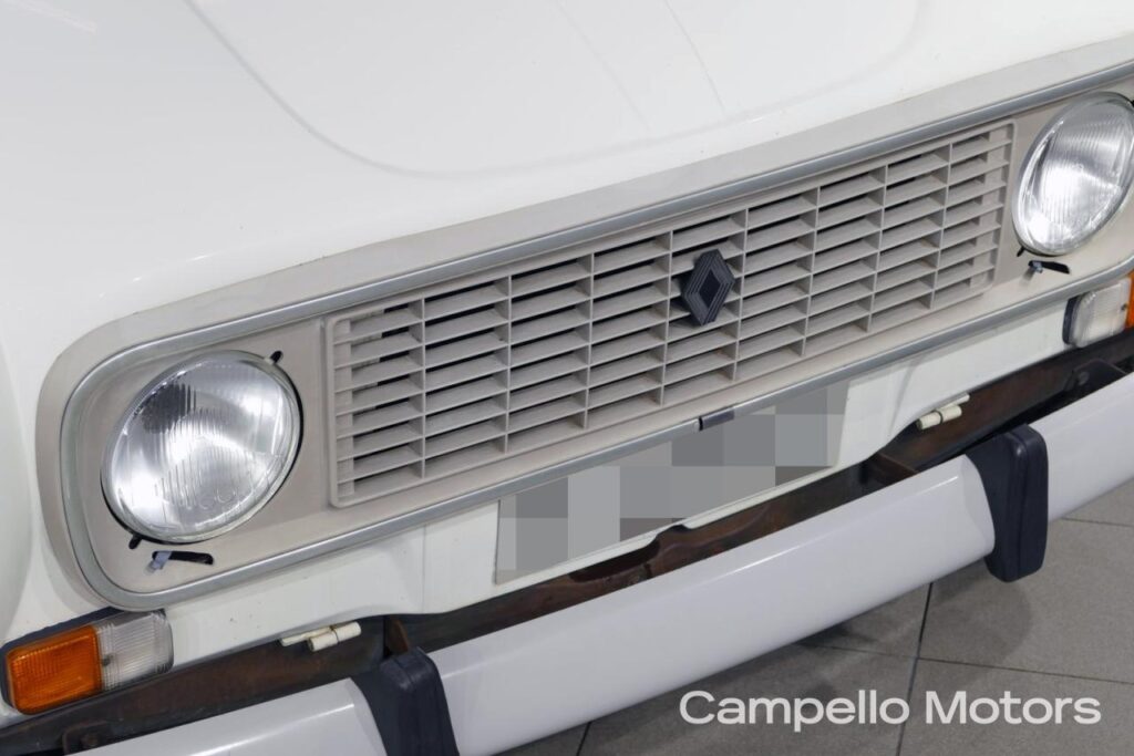 RENAULT 4 950 TL Usato