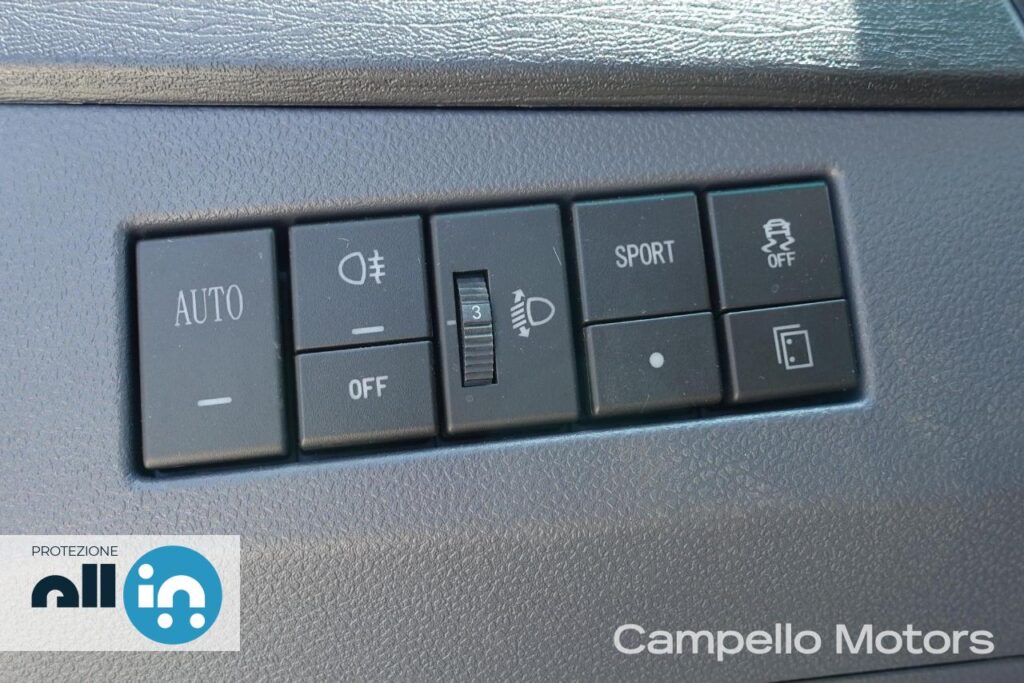 SHINERAY X30LEV M1 7p 41kWh Km 0