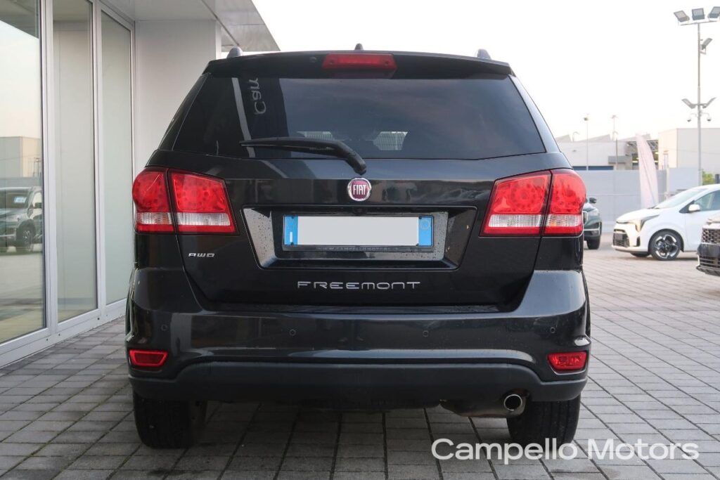 FIAT Freemont 2.0 Mjt 170cv Lounge AWD AUT. Usato Mestre