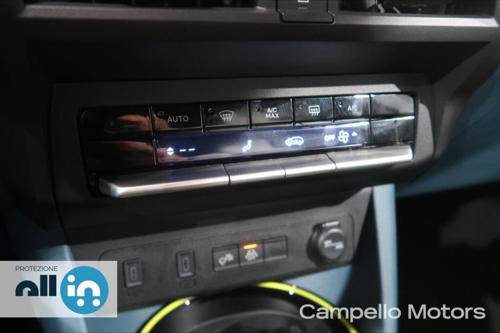 FIAT Grande Panda 1.2 T Hybrid 110cv La Prima Km 0