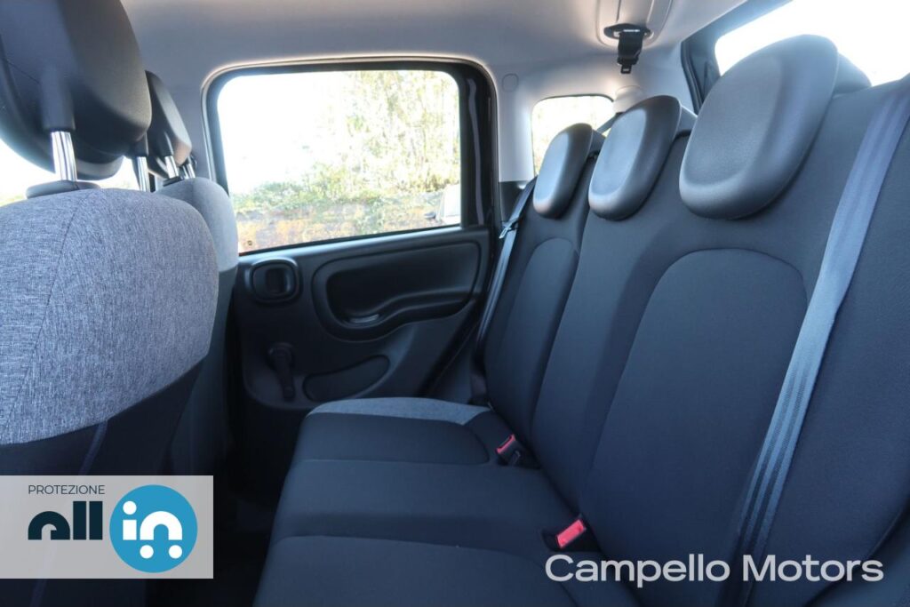 FIAT Panda 1.0 70cv Hybrid City Cross Usato Mestre Terraglio