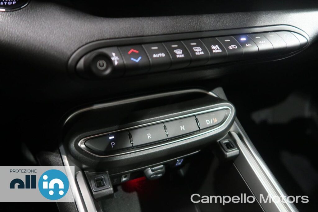 JEEP Avenger 4XE 1.2 T 136cv Mhev Overland  Usato Mestre Terraglio