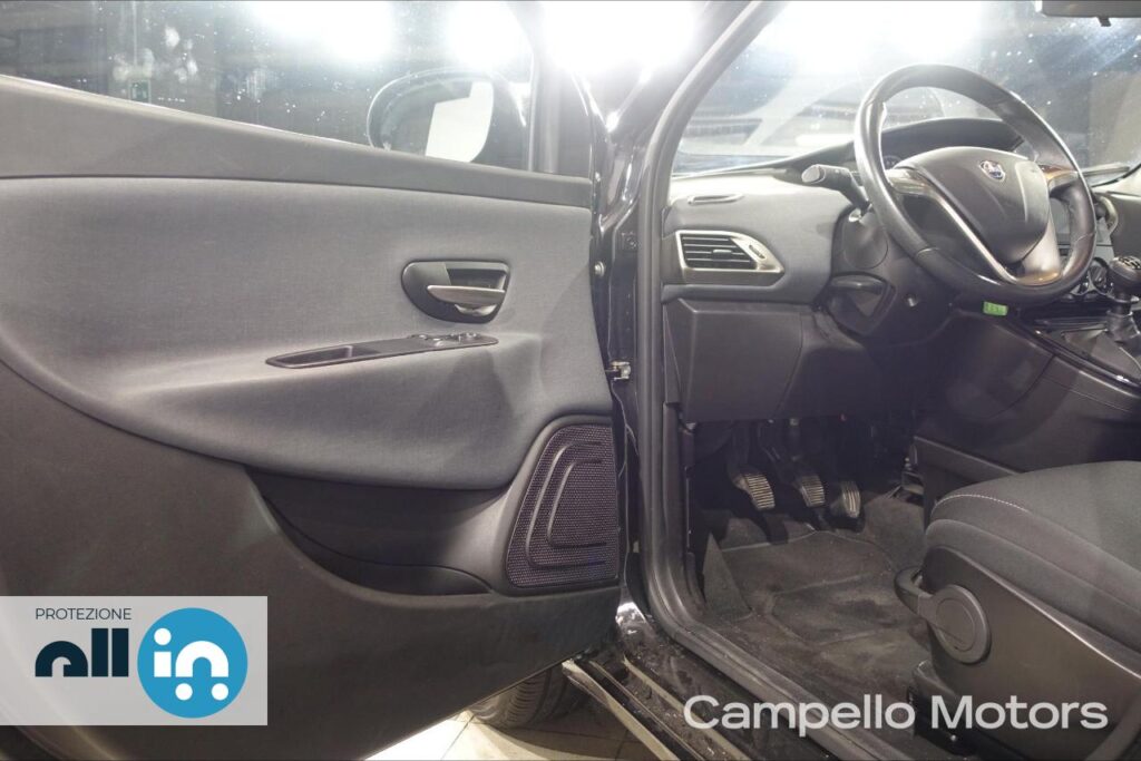 LANCIA Ypsilon 1.0 70cv Hybrid Gold Usato Mestre Terraglio