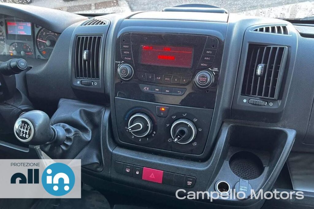 PEUGEOT Boxer 335 2.2 bluehdi 140cv S&S L2H2 Usato Mirano