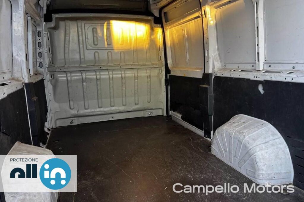 PEUGEOT Boxer 335 2.2 bluehdi 140cv S&S L2H2 Usato Mirano