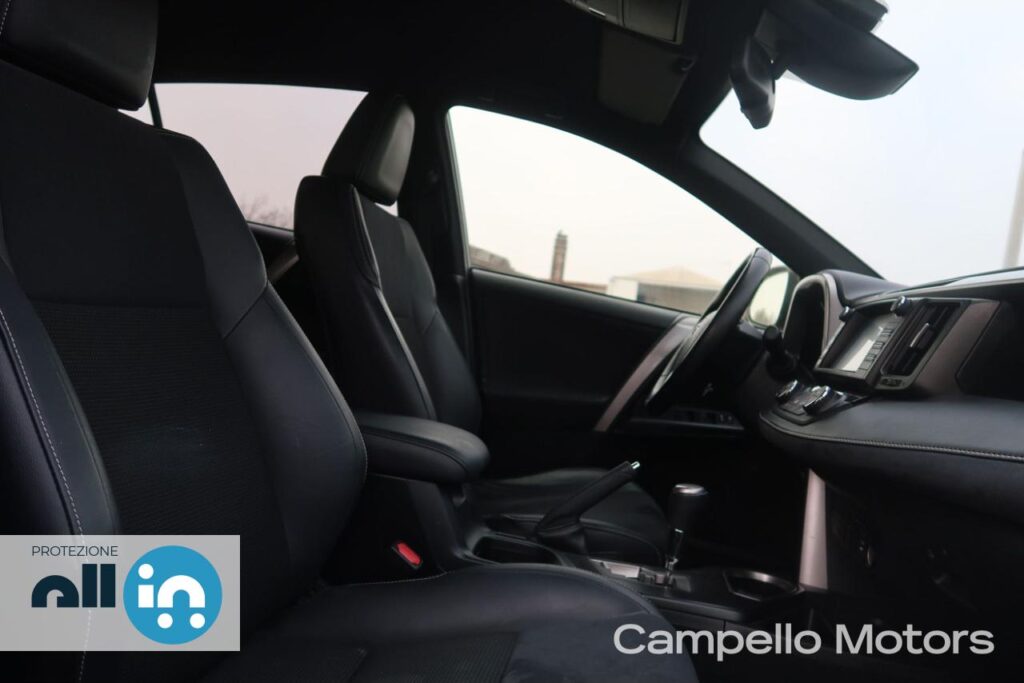 TOYOTA RAV4 2.5 Hybrid 2WD Style Usato Mirano