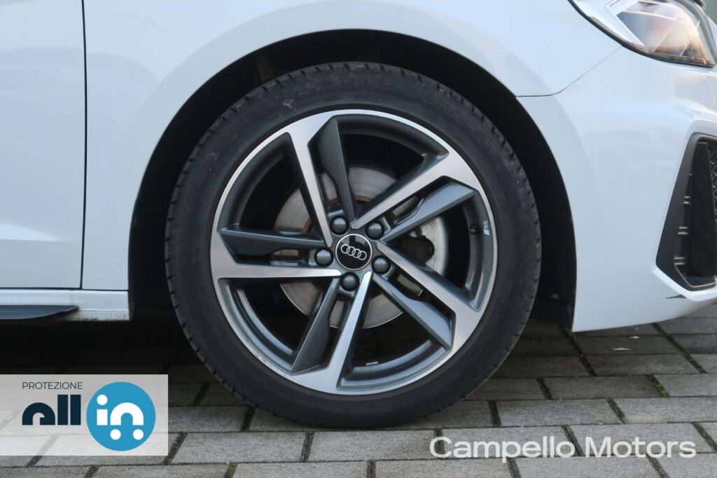 AUDI A1 Sportback 30 1.0 TFSi 116cv Adrenalin Black Edition  Usato Mestre