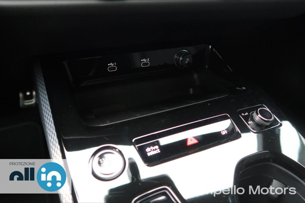 AUDI A5 Avant 2.0 TDI mhev+ 204cv S line Black Line quattro s-tronic  Km 0 Padova