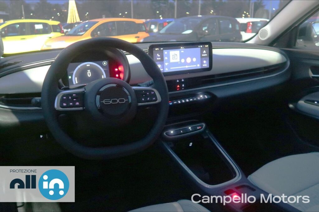 FIAT 600 1.2 Hybrid 100cv La Prima Km 0