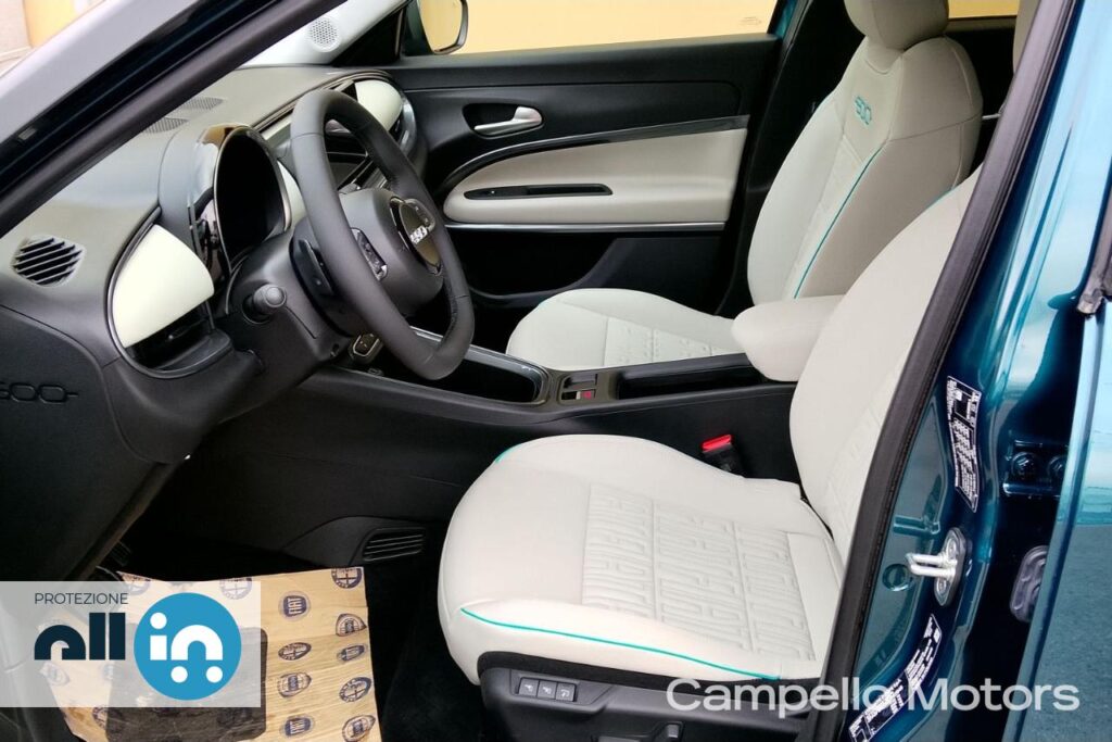 FIAT 600 1.2 Hybrid 100cv La Prima Km 0