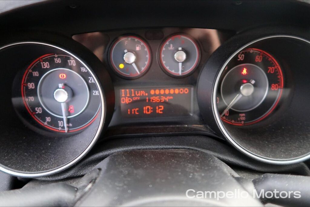 FIAT Punto 1.2 69cv 5p Lounge Usato Mirano