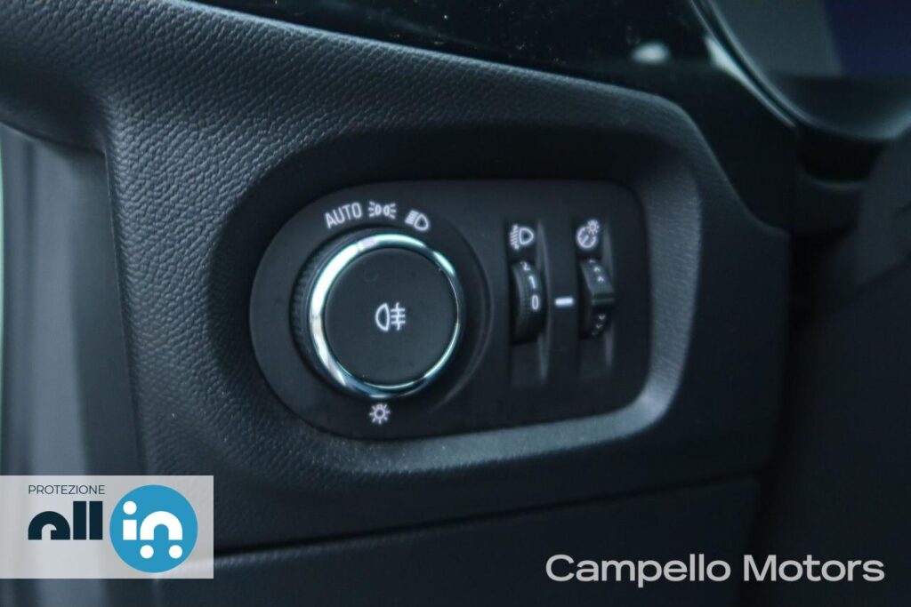 OPEL Corsa 1.2 75cv Elegance  Usato Mestre Terraglio