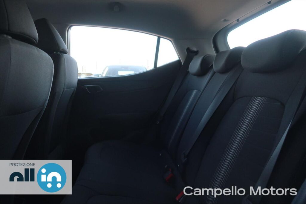 HYUNDAI i10 1.0 mpi 63cv Connectline auto Km 0 Mestre
