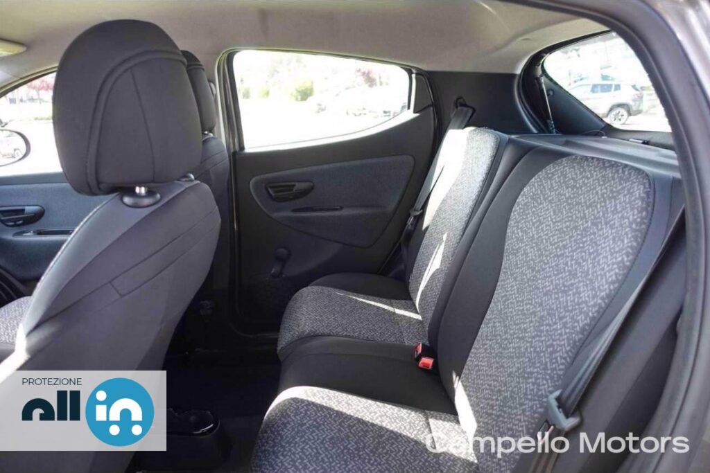 LANCIA Ypsilon 1.0 70cv Hybrid S&S Silver MY23 Usato Mestre Terraglio