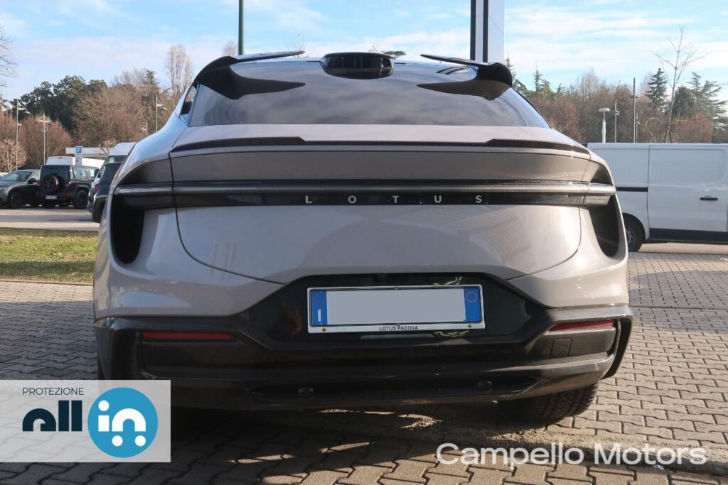 LOTUS ELETRE R Usato