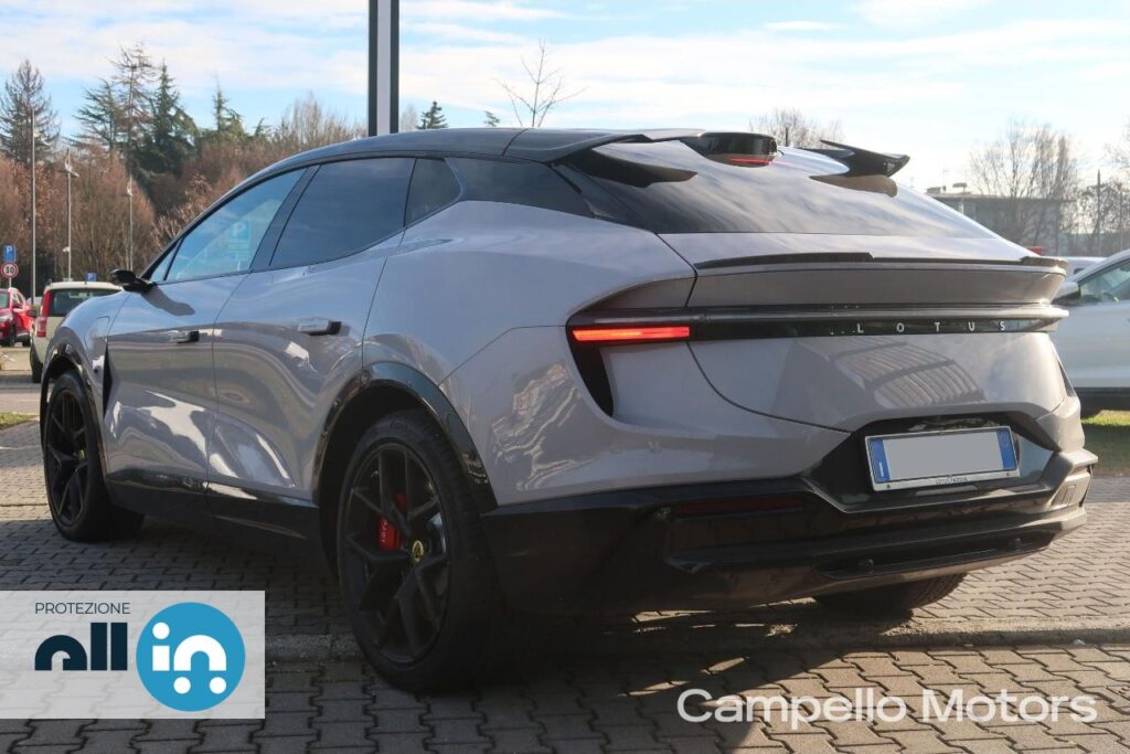 LOTUS ELETRE R Usato