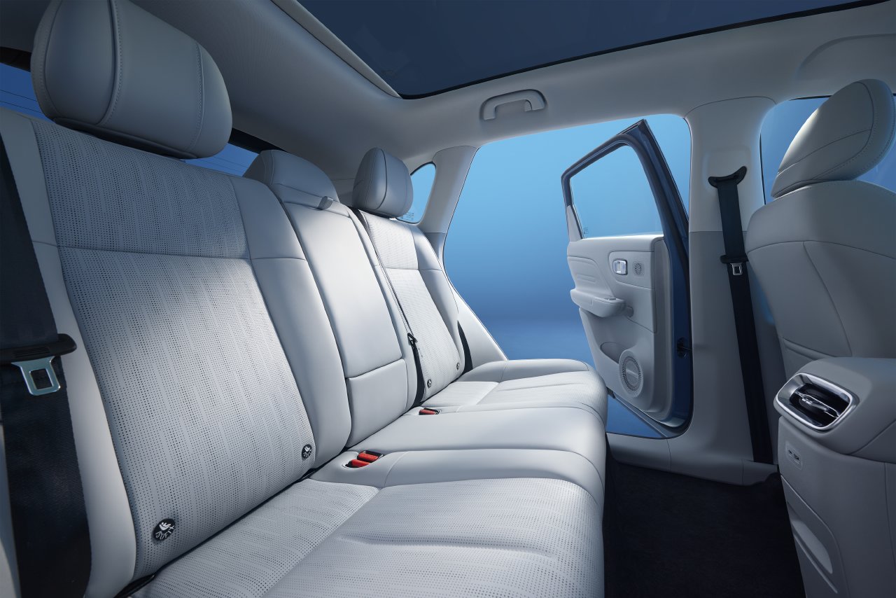 Nuova Leapmotor B10 REEV Hybrid Campello Motors