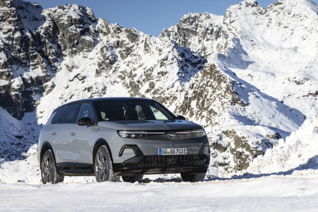 Nuovo Opel Grandland elettrico AWD Campello Motors