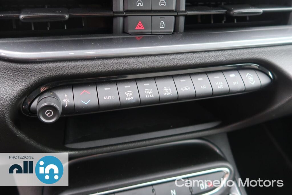 FIAT 600 1.2 Hybrid 100cv La Prima Usato