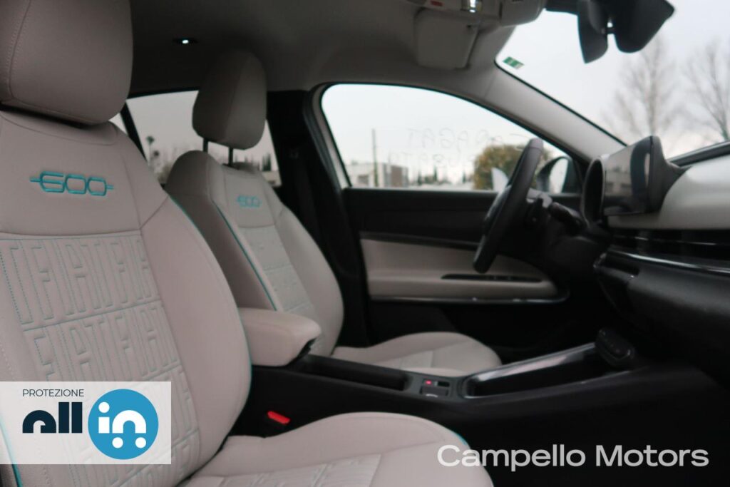 FIAT 600 1.2 Hybrid 100cv La Prima Usato