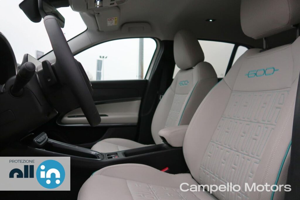 FIAT 600 1.2 Hybrid 100cv La Prima Usato
