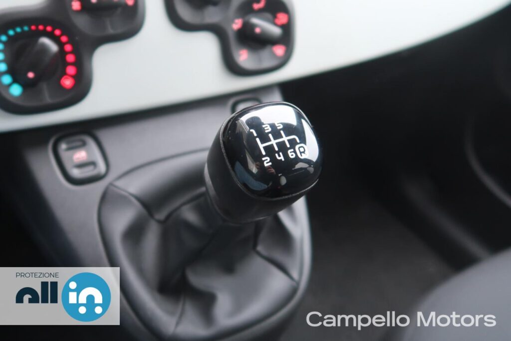 FIAT Panda 1.0 70cv Hybrid Pandina My25 Usato Mirano