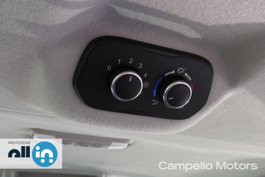 FORD Transit Custom 320 L1H1 2.0 tdci 108cv Trend combi  Usato