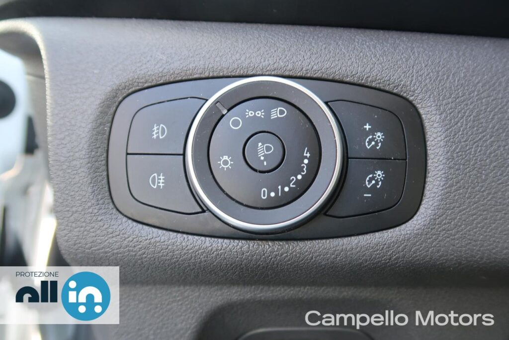 FORD Transit Custom 320 L1H1 2.0 tdci 108cv Trend combi  Usato