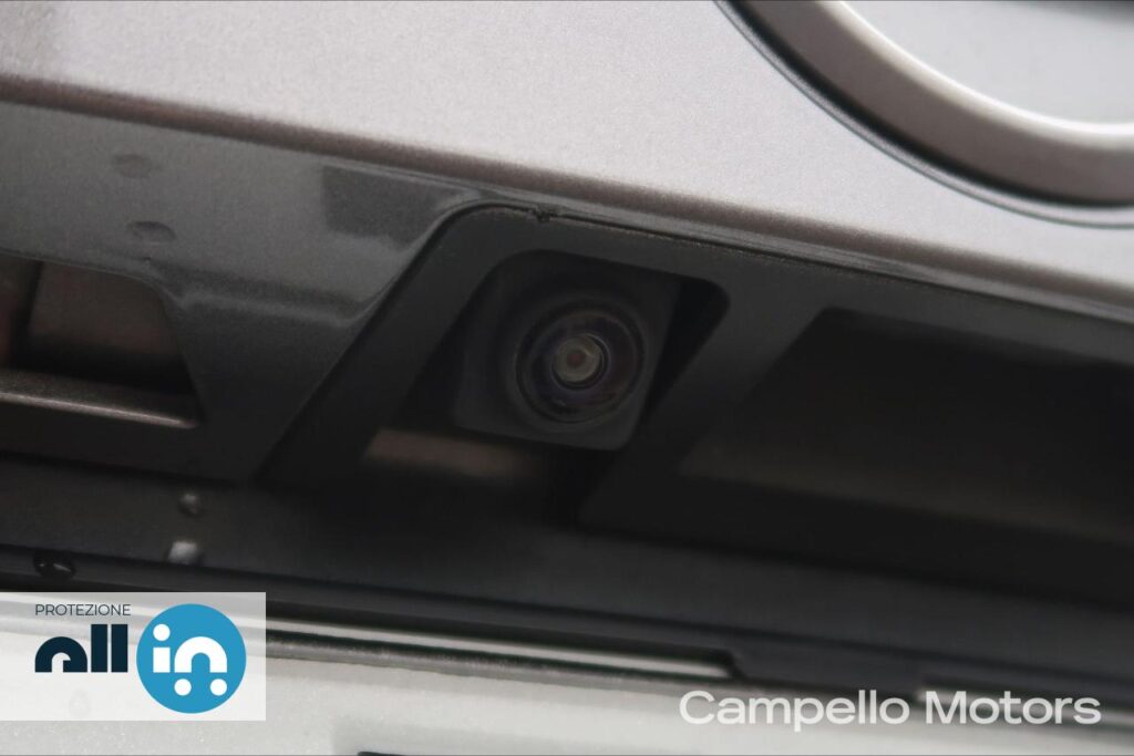 NISSAN Juke 1.6 HEV N-Connecta Usato Padova