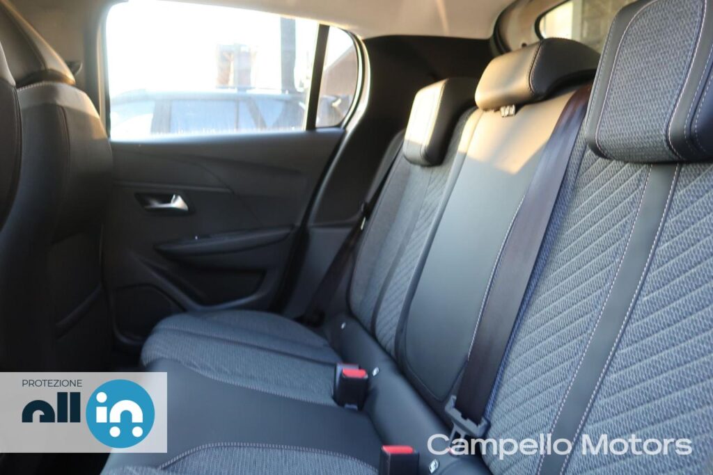 PEUGEOT 208 1.2 puretech s&s 100cv Allure  Km 0