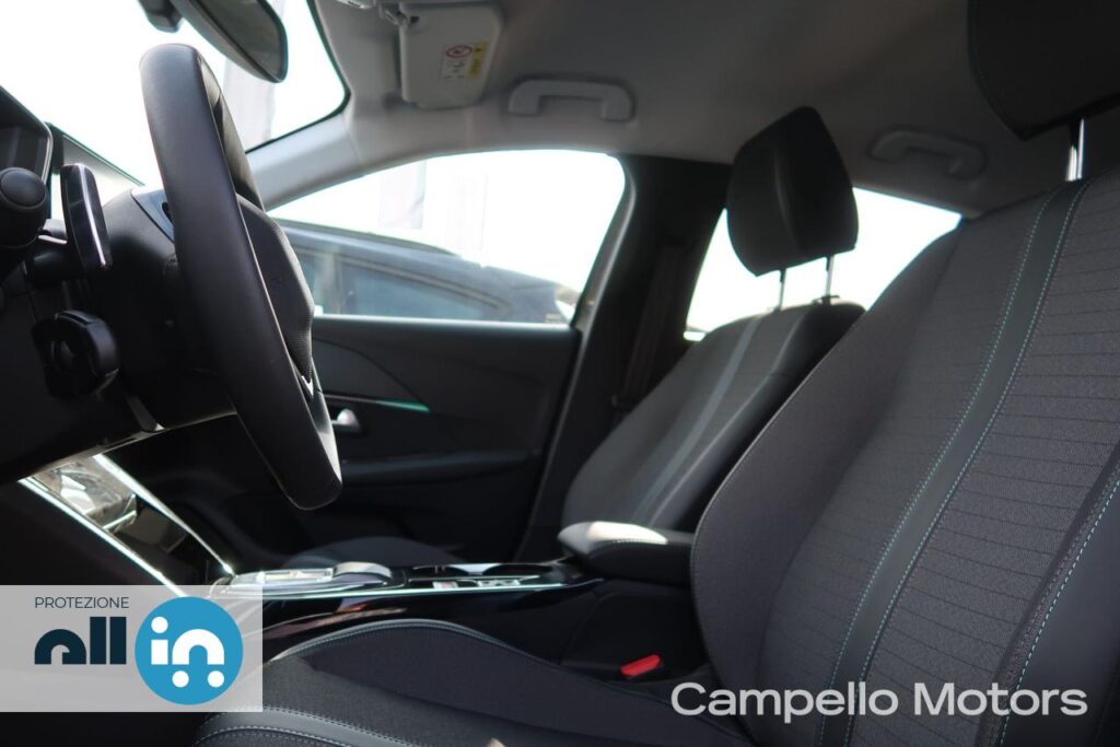 PEUGEOT 208 1.2 puretech s&s 100cv Allure Pack eat8 Km 0 Mestre Terraglio