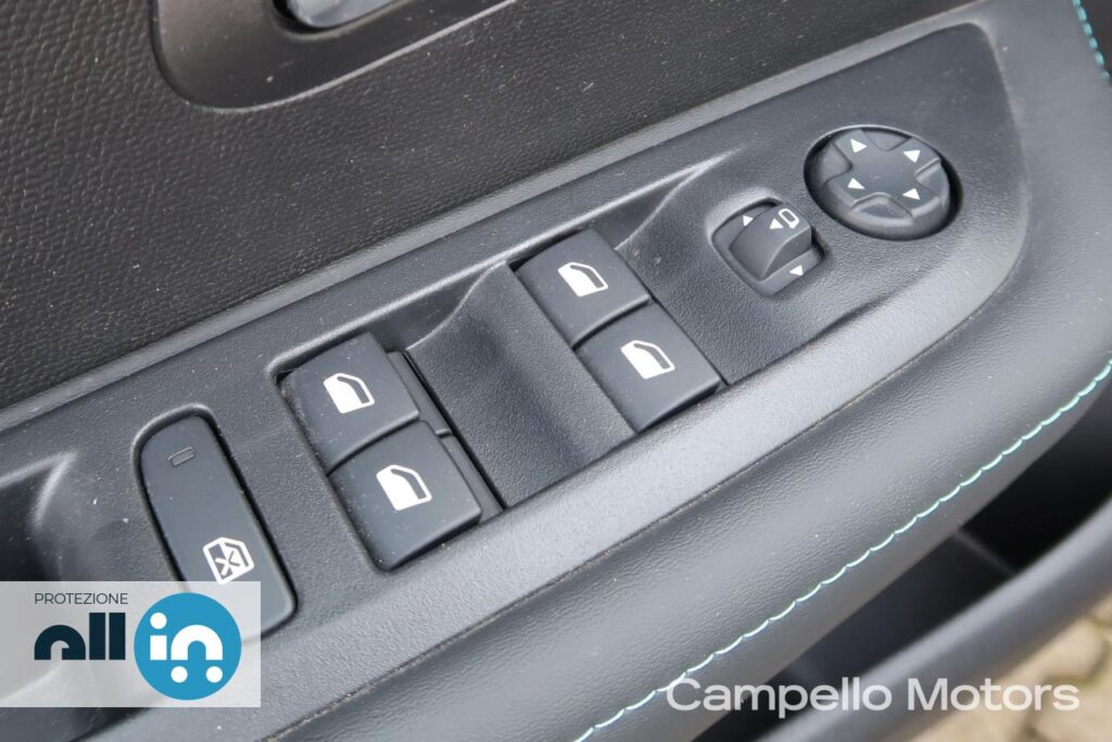 PEUGEOT 208 1.2 puretech s&s 100cv Allure Pack eat8 Km 0 Mestre Terraglio