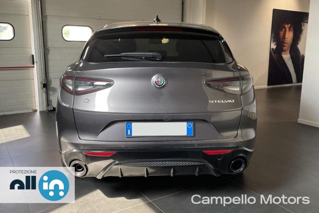 ALFA ROMEO Stelvio 2.2 Turbo Diesel 210cv AT8 Q4 Veloce MY24 Usato