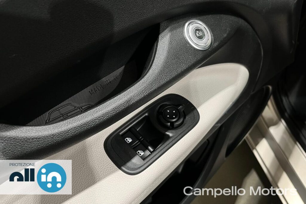 FIAT 500e Giorgio Armani 320 Berlina Km 0 Mirano
