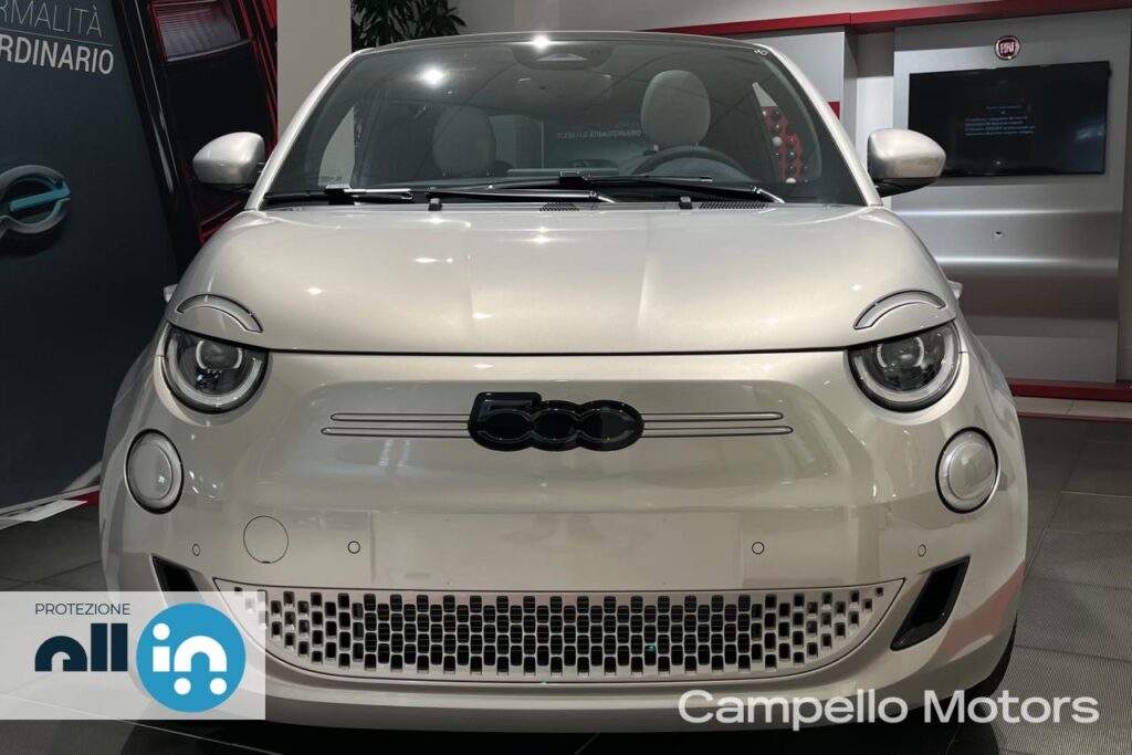 FIAT 500e Giorgio Armani 320 Berlina Km 0 Mirano