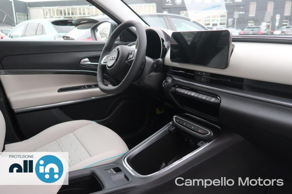 FIAT 600 1.2 Hybrid 100cv La Prima Km 0