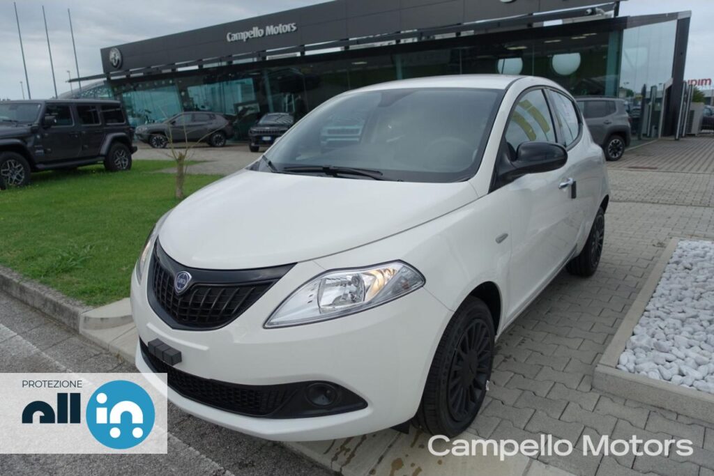 LANCIA Ypsilon 1.0 70cv Hybrid S&S Silver MY23 Usato Mestre Terraglio