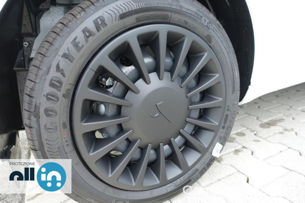 LANCIA Ypsilon 1.0 70cv Hybrid S&S Silver MY23 Usato Mestre Terraglio