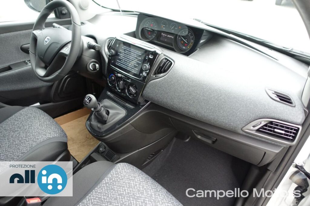 LANCIA Ypsilon 1.0 70cv Hybrid S&S Silver MY23 Usato Mestre Terraglio