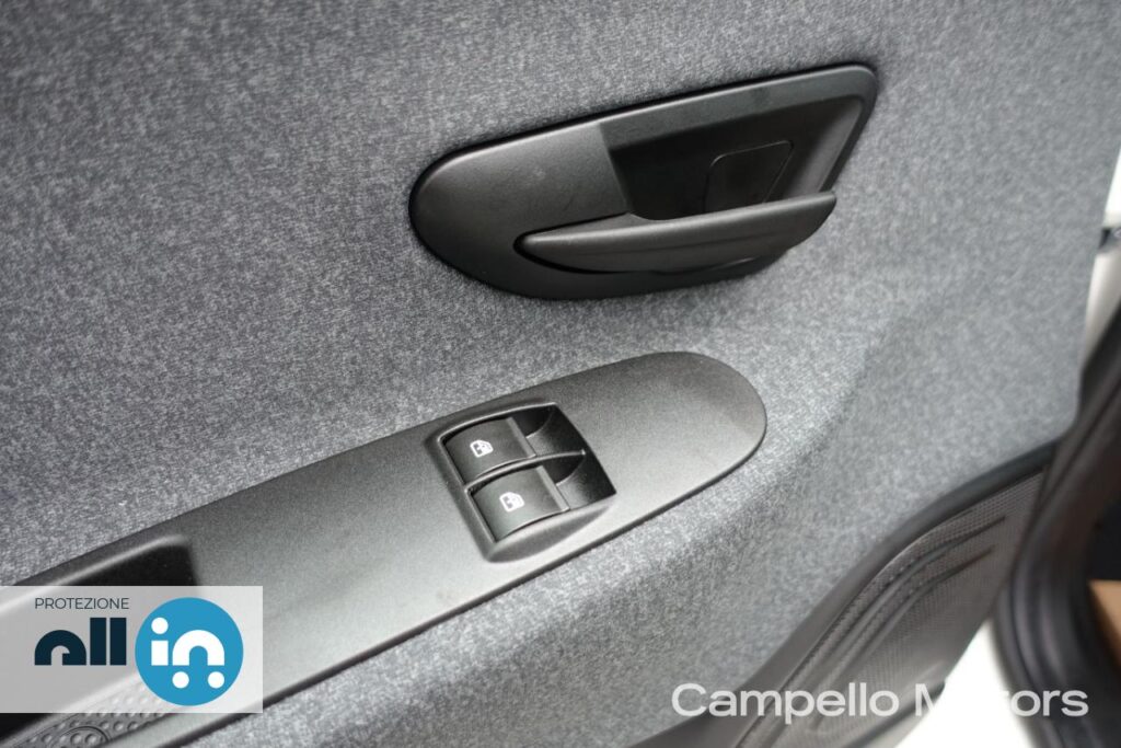 LANCIA Ypsilon 1.0 70cv Hybrid S&S Silver MY23 Usato Mestre Terraglio