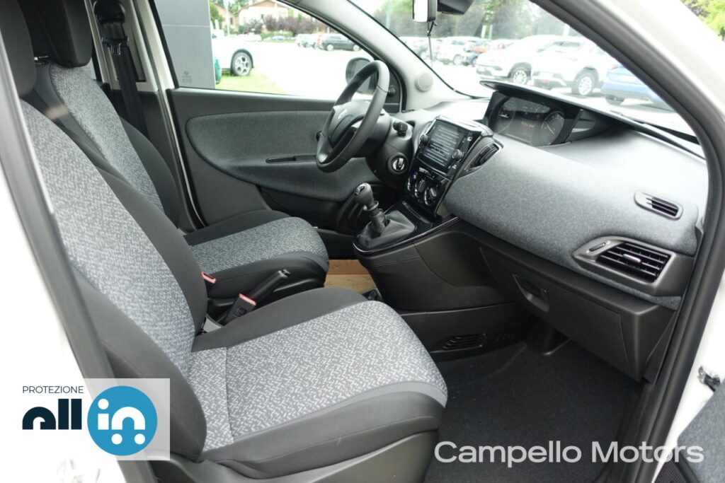 LANCIA Ypsilon 1.0 70cv Hybrid S&S Silver MY23 Usato Mestre Terraglio