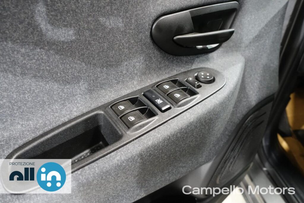 LANCIA Ypsilon 1.0 70cv Hybrid S&S Silver Plus MY23 Usato Mestre Terraglio