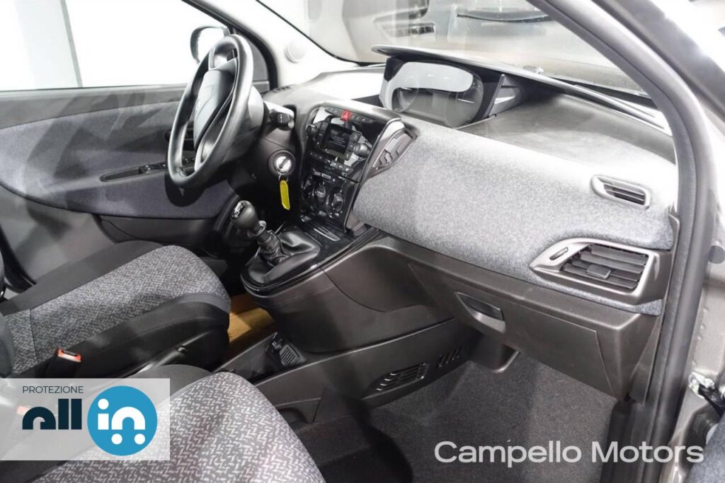 LANCIA Ypsilon 1.0 70cv Hybrid S&S Silver Plus MY23 Usato Mestre Terraglio