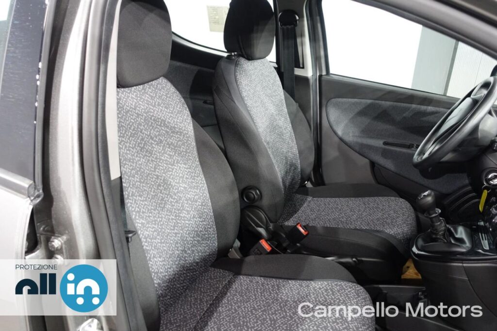 LANCIA Ypsilon 1.0 70cv Hybrid S&S Silver Plus MY23 Usato Mestre Terraglio