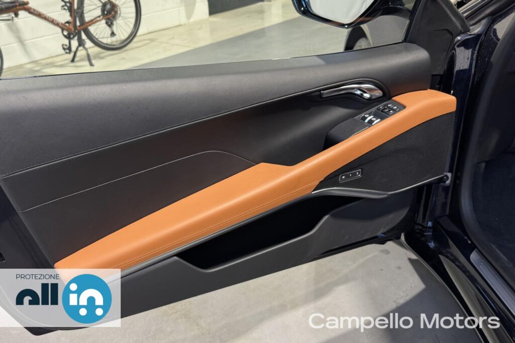 LOTUS EMIRA TURBO SE Usato