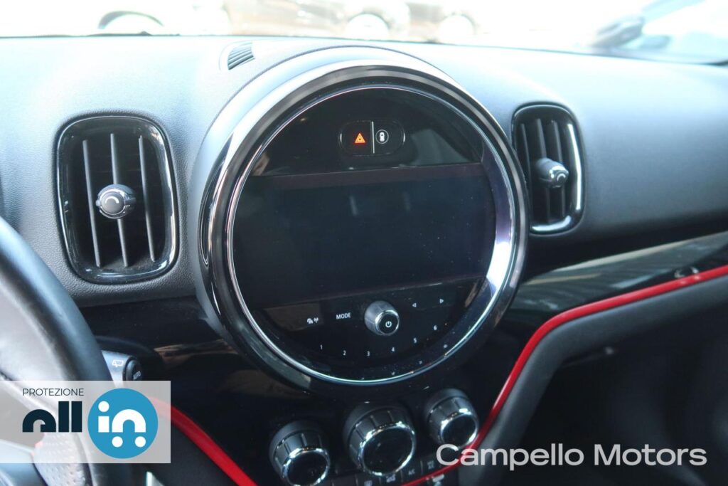 MINI Mini Countryman 1.5 Cooper SE Essential all4 auto Usato Mestre Terraglio