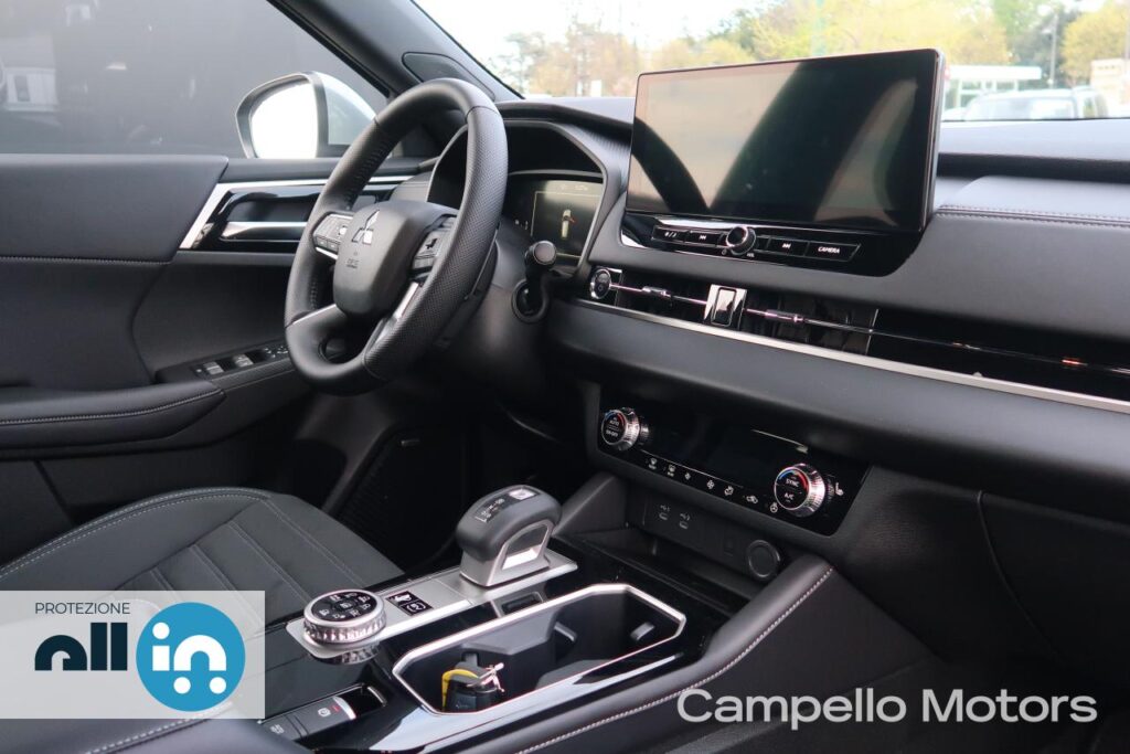 MITSUBISHI Outlander PHEV 2.4L INTENSE 4WD Km 0 Mestre Terraglio