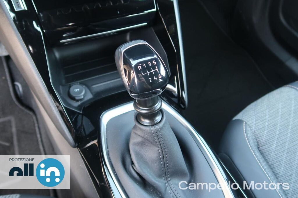 PEUGEOT 2008 1.2 puretech s&s 100cv Allure Usato Mestre Terraglio